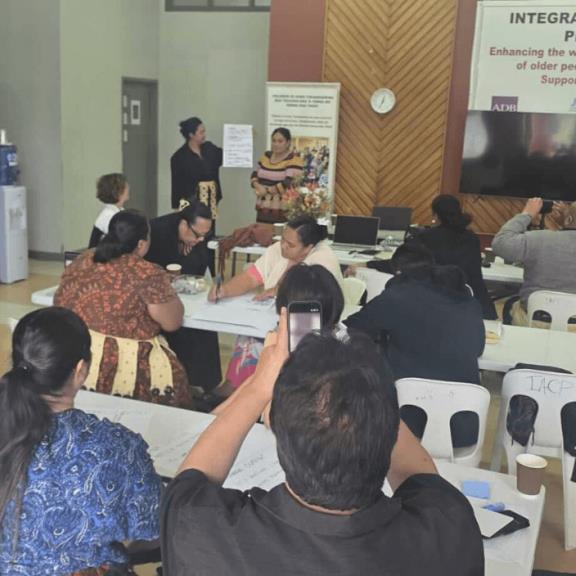 Tonga, workshop di capacity building su monitoraggio e valutazione: presentazione di gruppo 3
