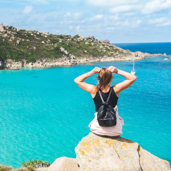 Sardinia, more jobs and training opportunities for youth and women