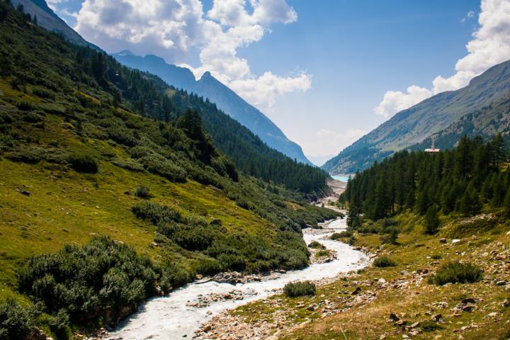 Contributing to a more cohesive and sustainable Valle D’Aosta